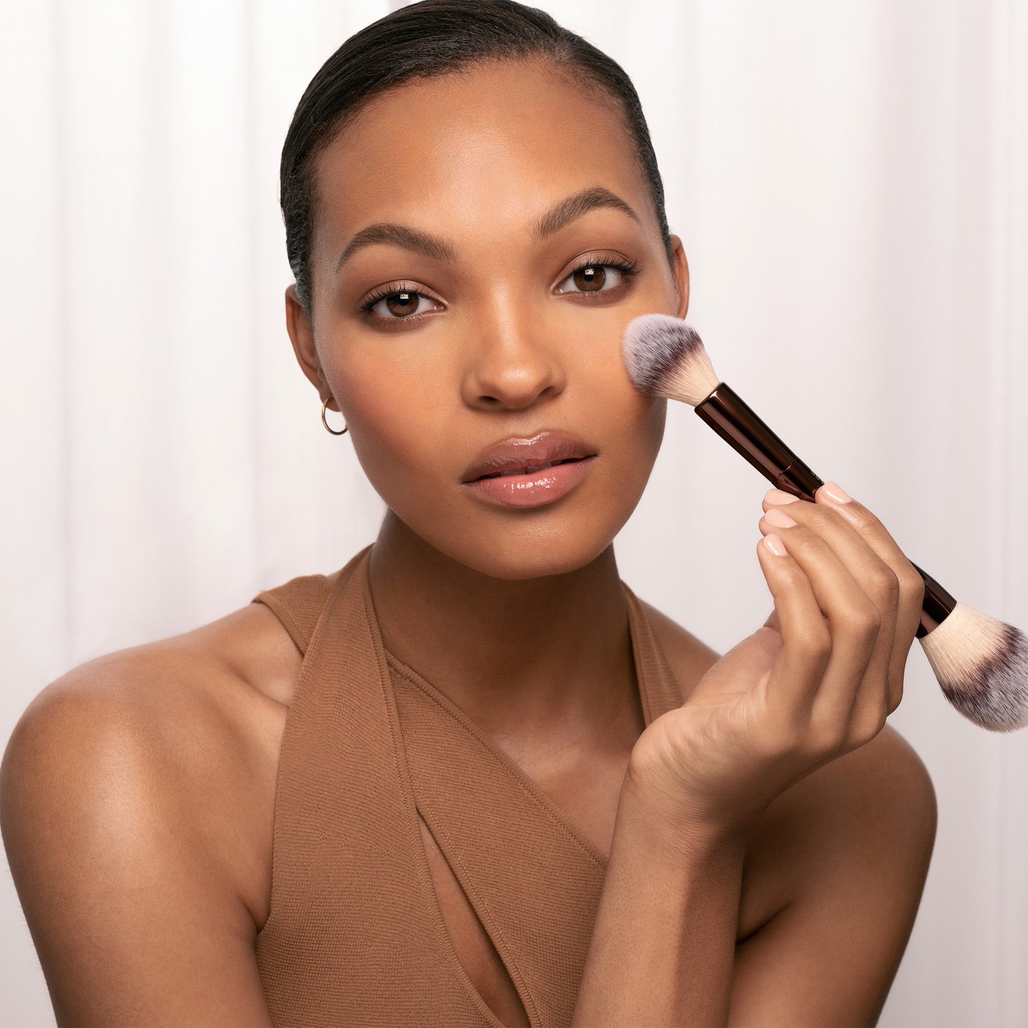 Veil Translucent Setting Powder Limited Edition Ornament - Travel