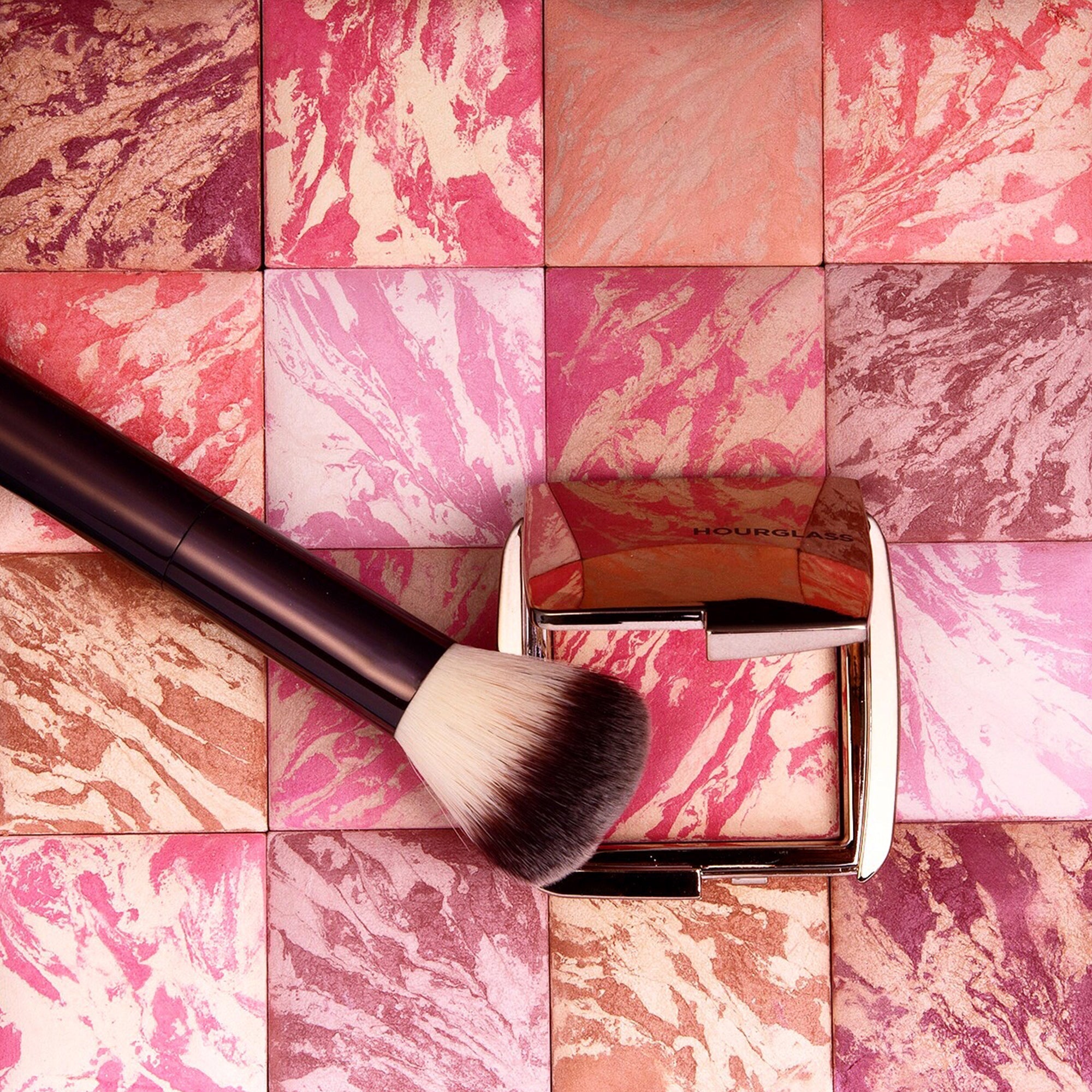 Hourglass チーク　ambient Ambient™ Lighting Blush – Hourglass Cosmetics CA